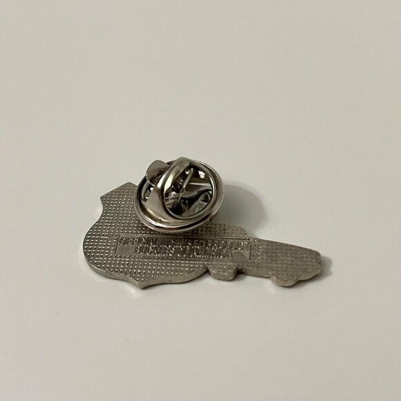 Vintage Route 66 Convertible Pin Buckles of America Pin - Picture 5 of 10